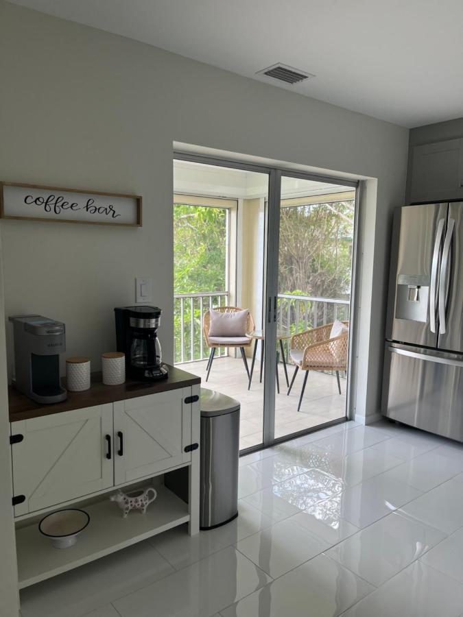 Great Location With Lake View North North Naples 외부 사진